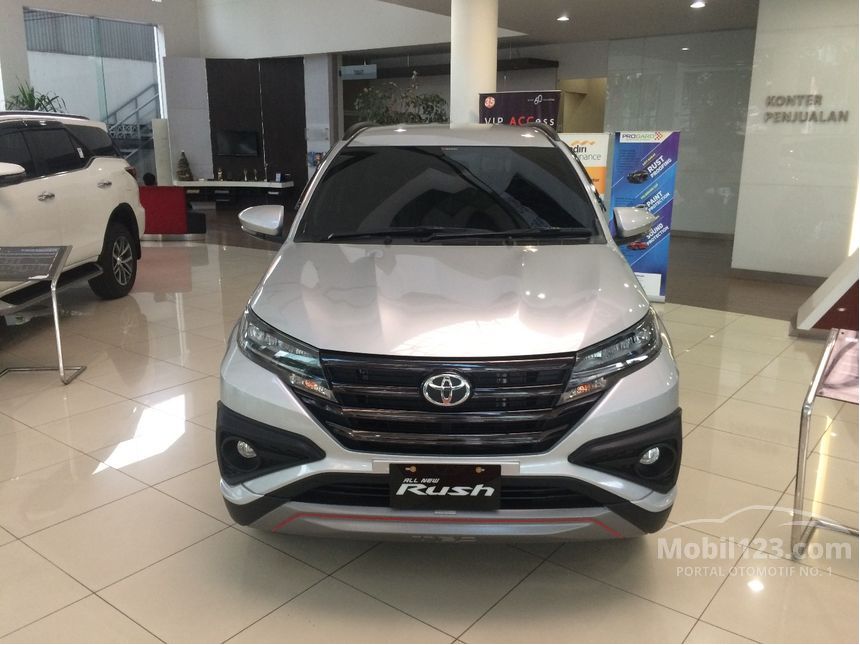 Jual Mobil  Toyota  Rush  2019  TRD  Sportivo  1 5 di DKI 