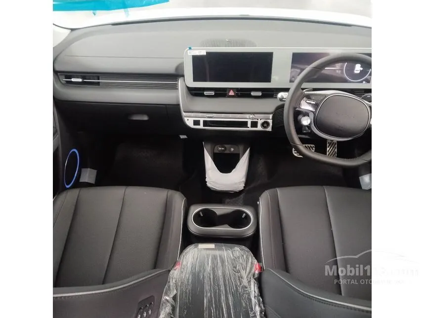2025 Hyundai IONIQ 5 Signature Long Range SUV