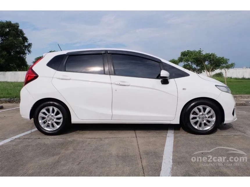 2018 Honda JAZZ V Hatchback