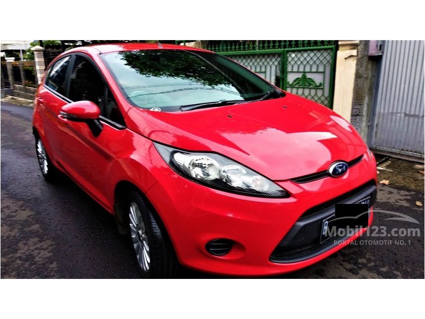  Jual  Mobil  Ford  Fiesta  2013 Trend 1 4 di DKI Jakarta 