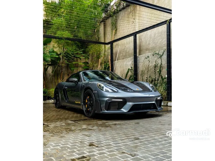 2025 Porsche 718 Spyder RS Convertible