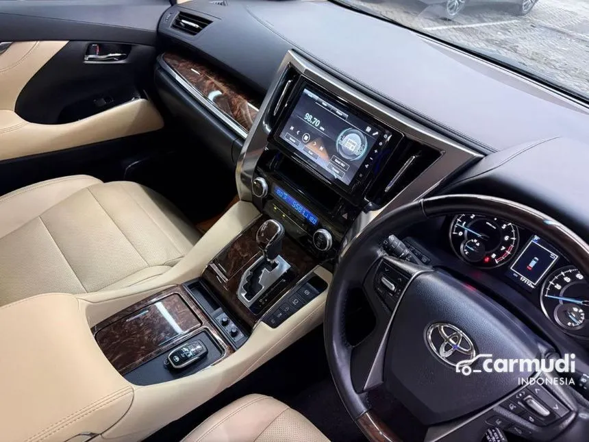 2023 Toyota Alphard G MPV