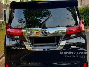 2015 Toyota Alphard 2.4 SC MPV