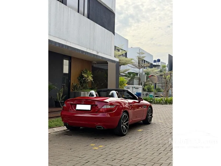 2012 Mercedes-Benz SLK200 BlueEFFICIENCY Convertible