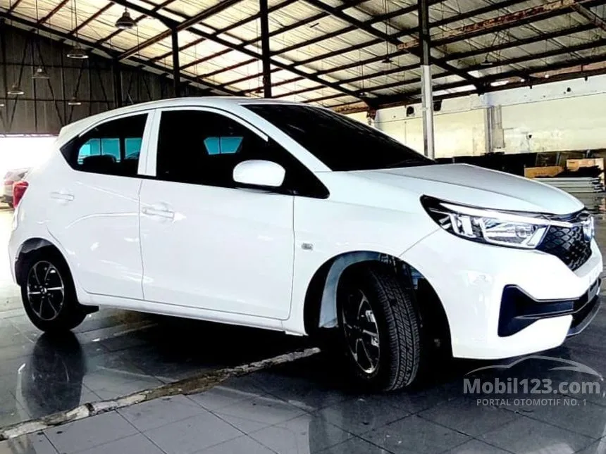 Jual Mobil Honda Brio 2024 E Satya 1.2 di Jawa Barat Manual Hatchback Putih Rp 170.000.000