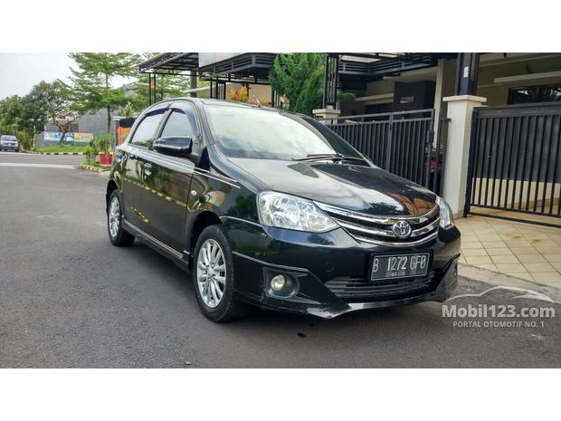 Toyota Etios Valco Mobil bekas dijual di Indonesia - Dari 