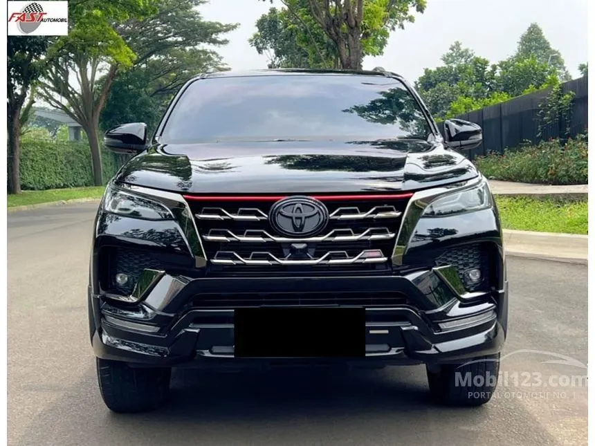 2021 Toyota Fortuner VRZ TRD 4X2 SUV