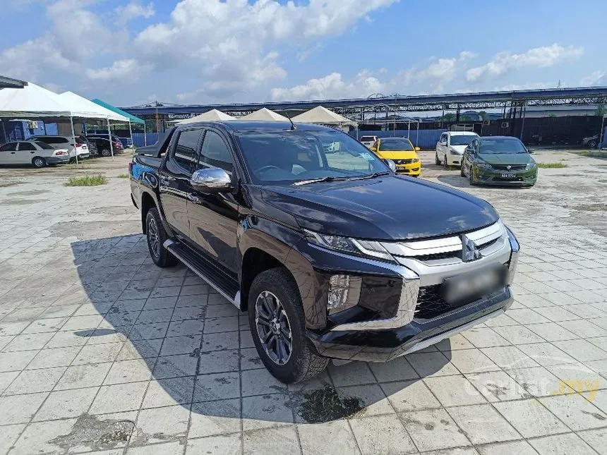 2020 Mitsubishi Triton VGT Dual Cab Pickup Truck