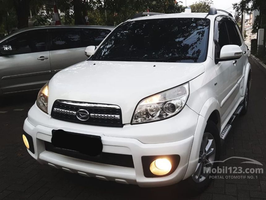 Jual Mobil Daihatsu Terios 2012 Tx Adventure 1 5 Di Dki Jakarta Automatic Suv Putih Rp 105 000 000 6980511 Mobil123 Com