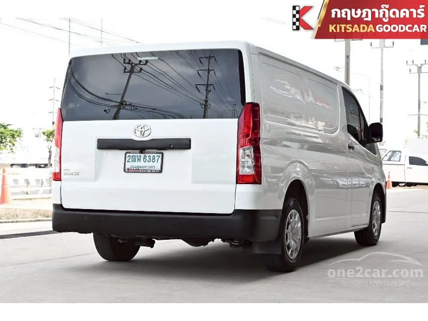 2020 Toyota HIACE Eco Van