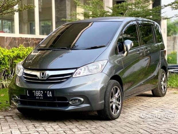  Honda  Freed  Mobil  Bekas  Baru dijual di Surabaya  Jawa 