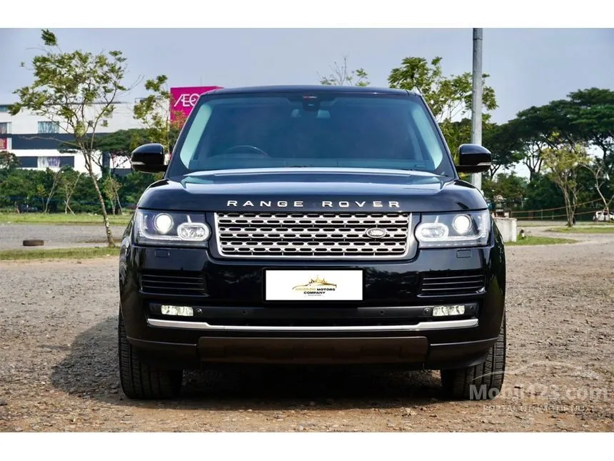 2015 Land Rover Range Rover Vogue SUV