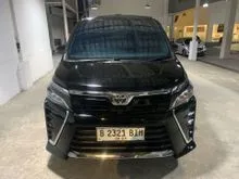 2019 Toyota Voxy 2,0 Base Spec MPV