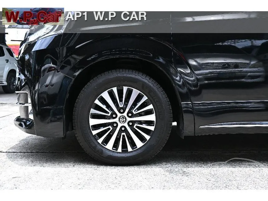 2020 Toyota Majesty Premium Van
