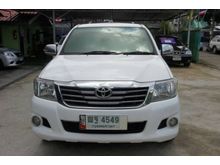 2011 Toyota Hilux Vigo 2.7 CHAMP SMARTCAB (ปี 11-15) J Pickup MT