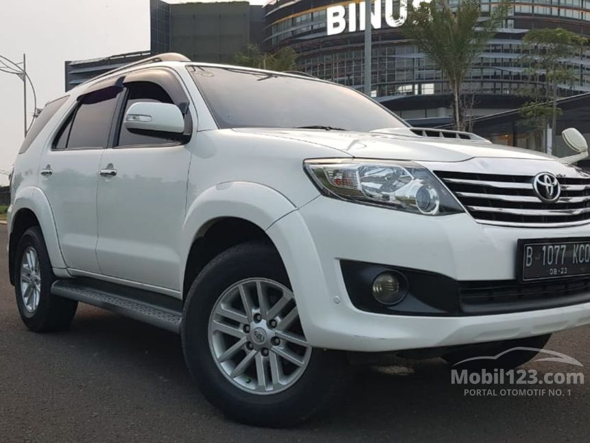 Jual Mobil Toyota Fortuner 2013 G 2.5 di Jawa Barat Automatic SUV Putih