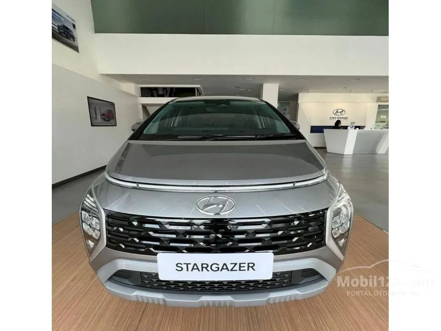 Jual Mobil Hyundai Stargazer 2024 Prime 1.5 di Jawa Barat Automatic Wagon Silver Rp 290.000.000