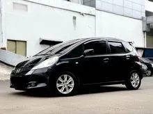 HONDA JAZZ 1.5 S AT 2011 HITAM