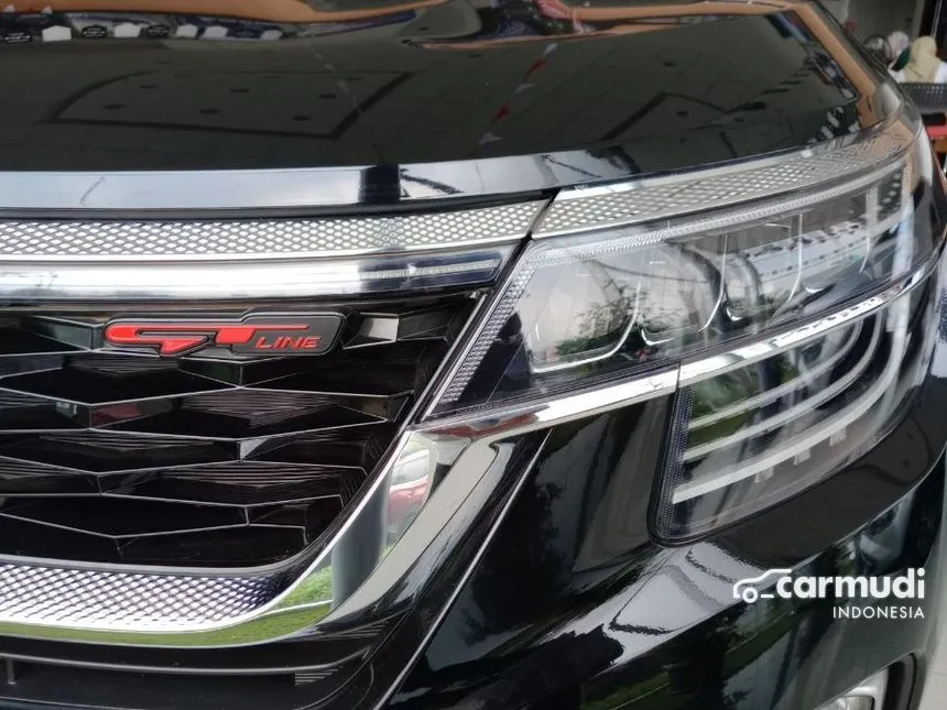 2023 KIA Seltos GT Line SUV