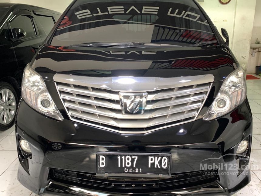 Legenda Jalanan: Mengupas Detail Toyota Alphard 2011 Hitam