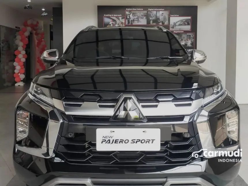 2024 Mitsubishi Pajero Sport Dakar SUV