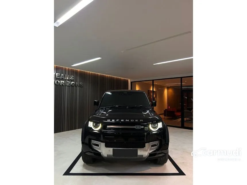 2023 Land Rover Defender 110 P300 SE SUV