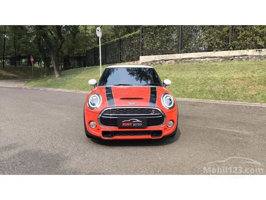 2019 MINI Cooper S 3 Door Hatchback