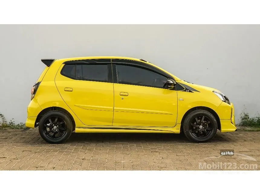 2022 Toyota Agya GR Sport Hatchback