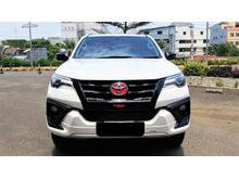 2018 Toyota Fortuner 2.4 TRD SUV VRZ Sportivo - Putih Metalik Diesel - LOW KM 40 Ribuan ANTIK - BBM IRIT - PERFORMA BERTENAGA - SIAP PAKAI