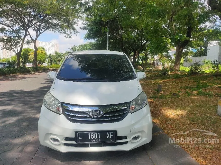 Jual Mobil Honda Freed 2013 E 1.5 di Jawa Timur Automatic MPV Putih Rp 168.000.000