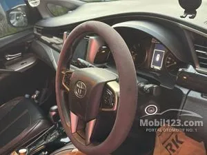2022 Toyota Kijang Innova 2.4 V MPV
