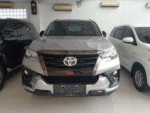 PROMO AKHIR TAHUN!! TOYOTA FORTUNER VRZ TRD 2020!!