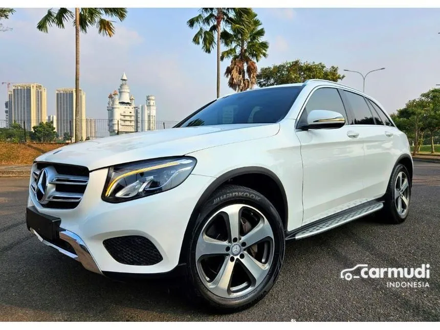 2016 Mercedes-Benz GLC250 Exclusive 4MATIC SUV