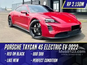 2021 Porsche Taycan 4S Performance Battery Plus Sedan