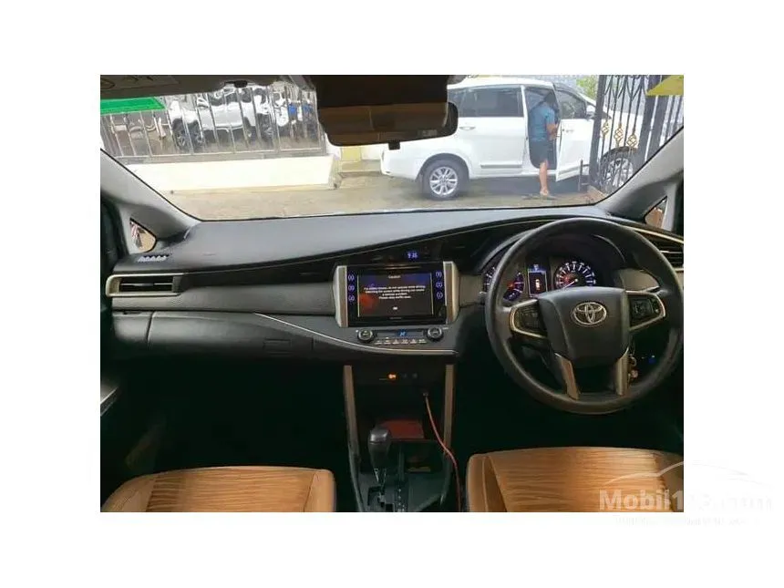 2016 Toyota Kijang Innova V MPV