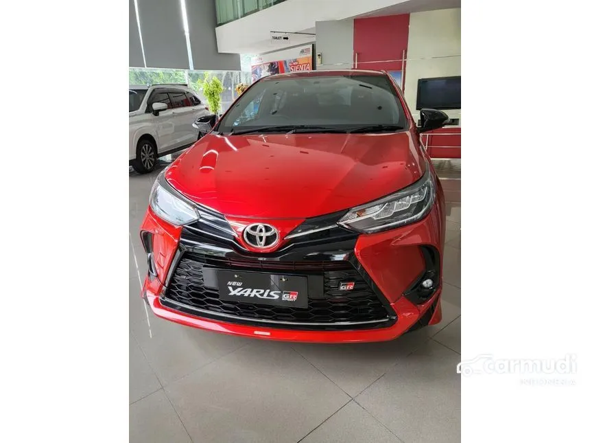 Jual Mobil Toyota Yaris 2024 S GR Sport 1.5 di Banten Automatic Hatchback Merah Rp 323.000.000