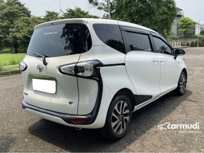 2018 Toyota Sienta V MPV