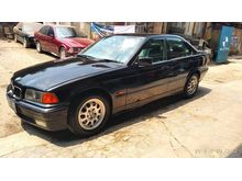 1995 BMW 320i 2.0 2.0 Manual Sedan