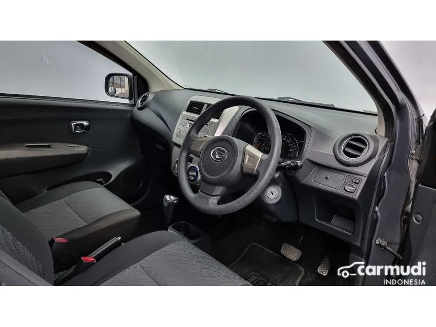 2013 Daihatsu Ayla X Elegant Hatchback