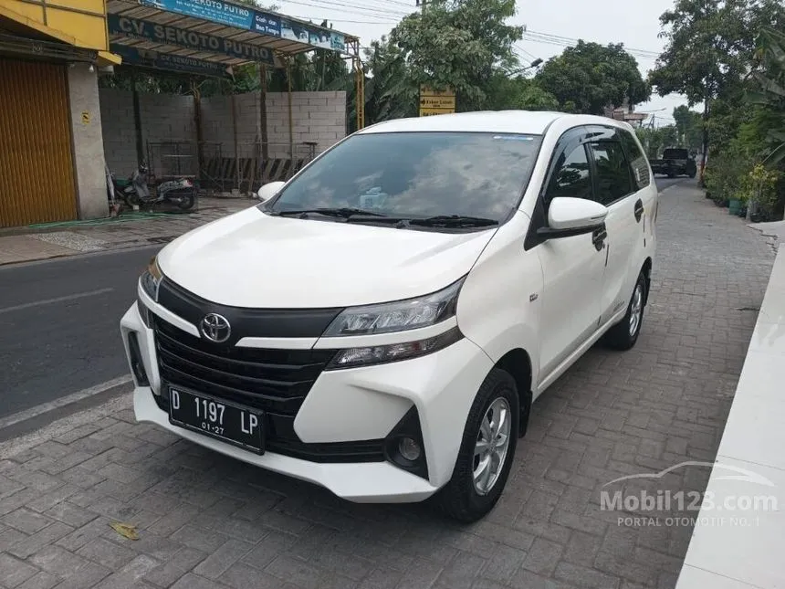 Jual Mobil Toyota Avanza 2019 E 1.3 di Jawa Timur Manual MPV Putih Rp 172.000.000