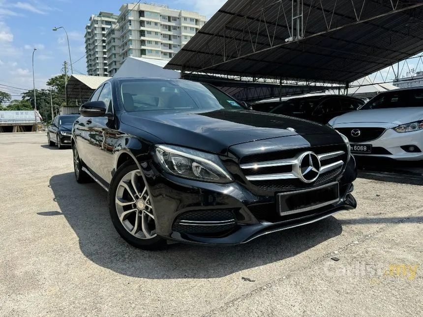 2015 Mercedes-Benz C200 Avantgarde Sedan