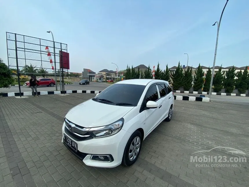 Jual Mobil Honda Mobilio 2017 S 1.5 di Jawa Barat Manual MPV Putih Rp 135.000.000