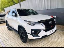 2020 Toyota Fortuner 2,4 TRD SUV