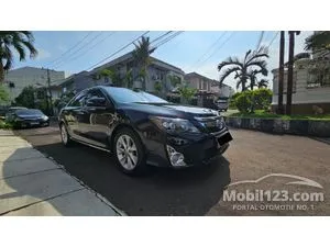 2012 Toyota Camry 2.5 Hybrid Sedan