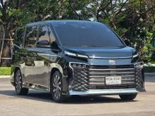 2023 Toyota VOXY 2.0 (ปี 22-30) SZ Van
