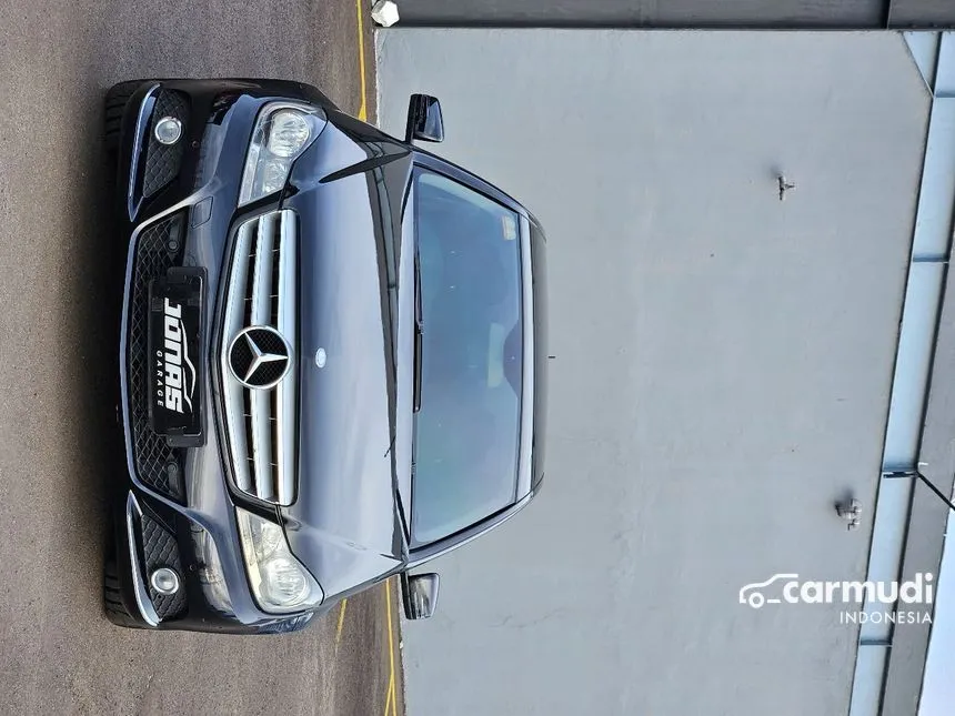 2013 Mercedes-Benz C200 Avantgarde CGI Sedan