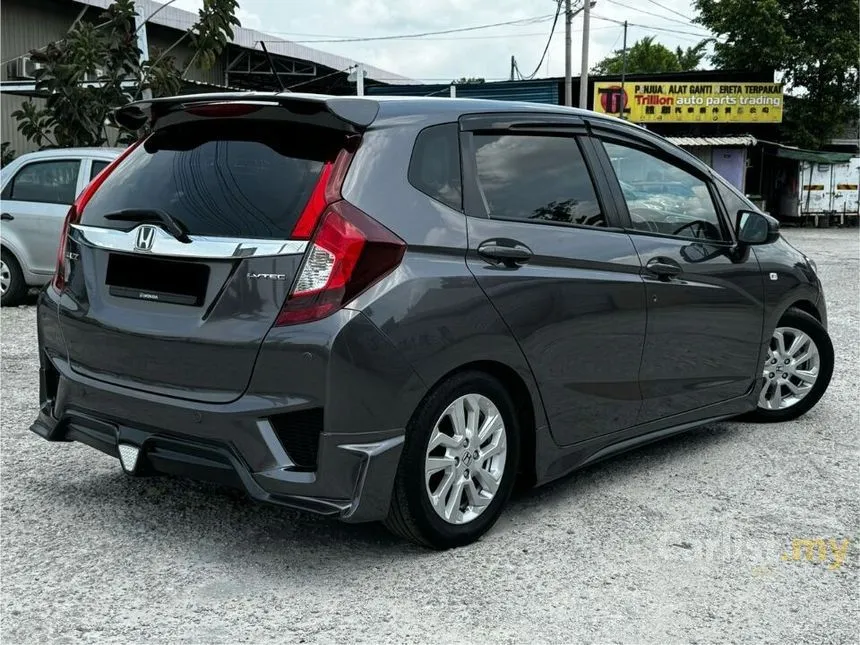 2017 Honda Jazz S i-VTEC Hatchback