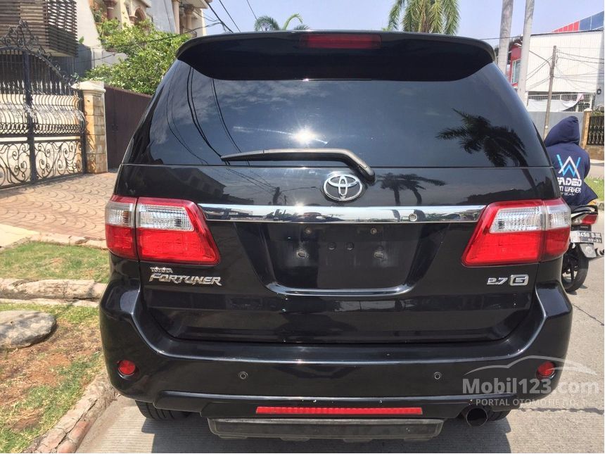 Jual Mobil Toyota Fortuner 2010  G Luxury 2 7 di DKI 