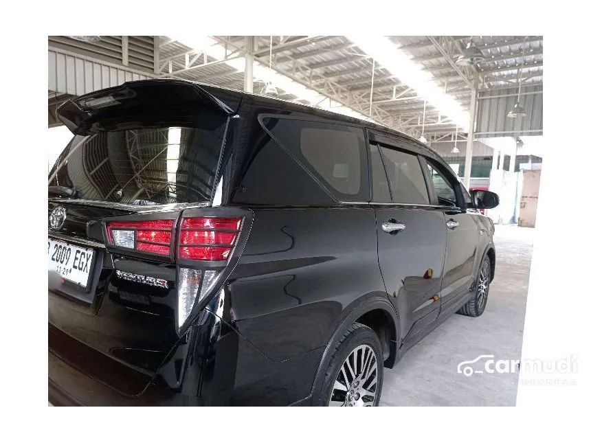 2020 Toyota Innova Venturer Wagon