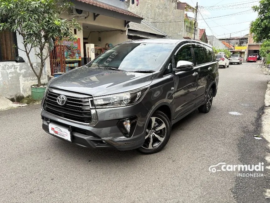2022 Toyota Kijang Innova Venturer MPV